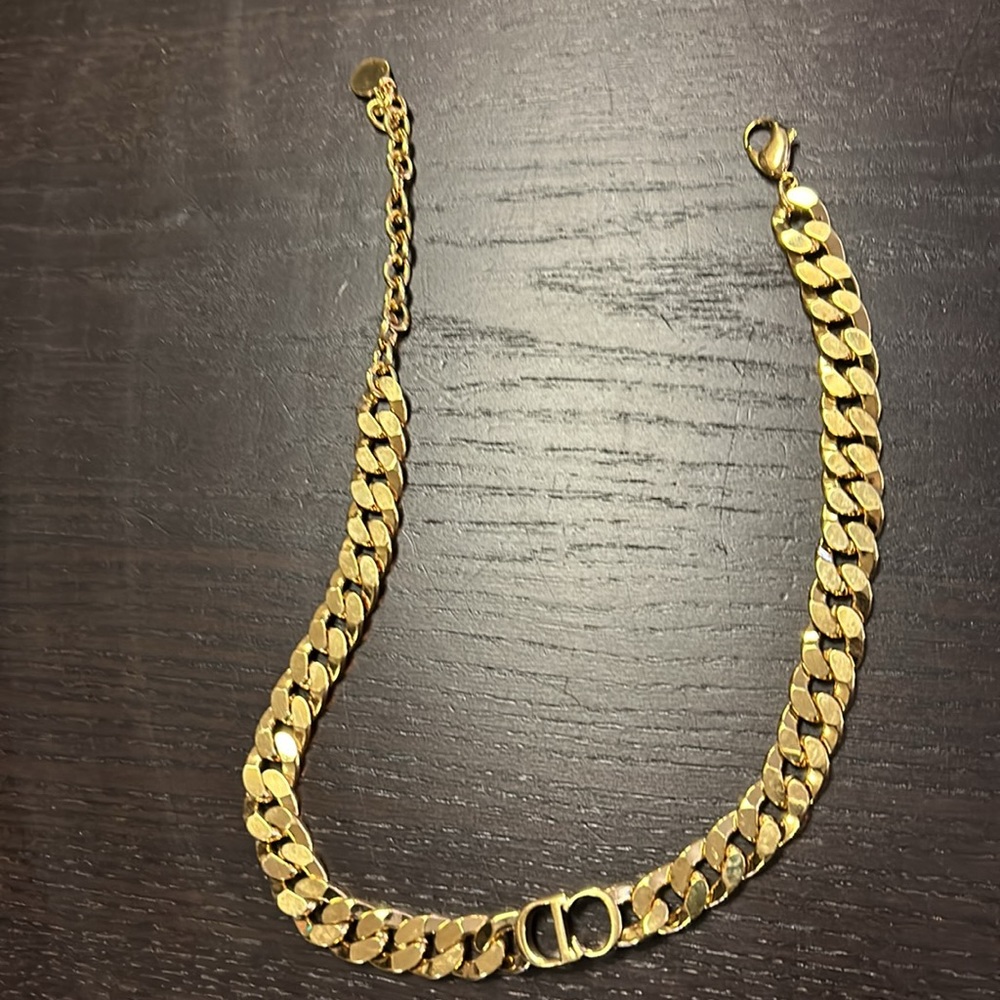 Christian Dior Daneuse Etoille CD Choker Necklace in Gold Finish - Picture 3 of 11